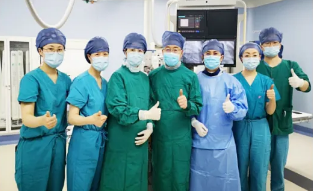 西安国际医学中心医院心脏内科首例心脏再同步治疗除颤器（CRT-D）植入成功