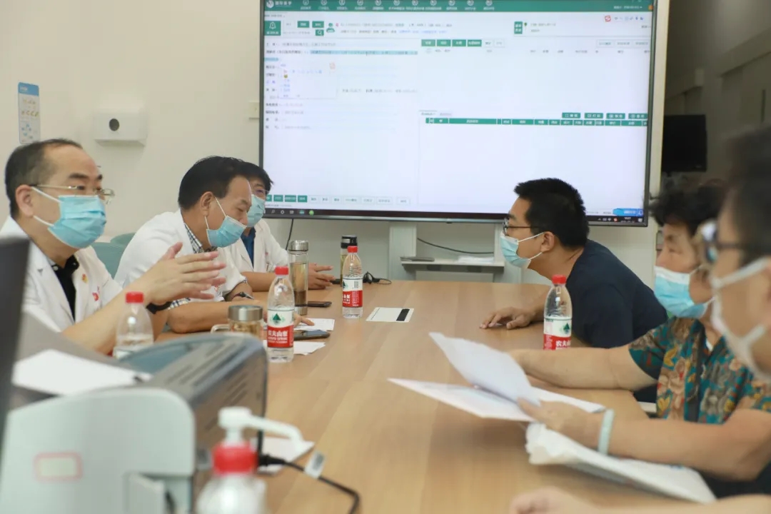 我为群众办实事|多学科联合义诊活动惠民生