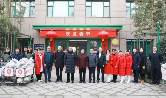 春节慰问暖人心 浓浓关怀见真情