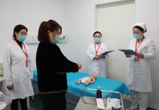 西安国际医学中心医院第一期医疗护理员培训班实践技能考核