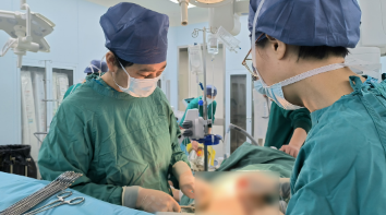 产妇重度再生障碍性贫血，随时可能自发出血、重症感染……多学科协作，保障了母子平安！
