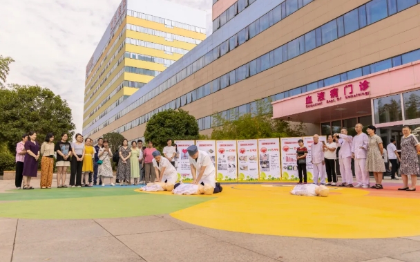 人人学急救 急救为人人——我院开展“成人心肺复苏培训”