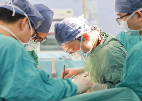 胃癌关爱日—警惕胃癌穿孔 护“胃”生命健康